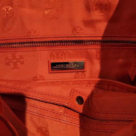 Tory Burch pebble backpack ๐ - Picture 15 of 16